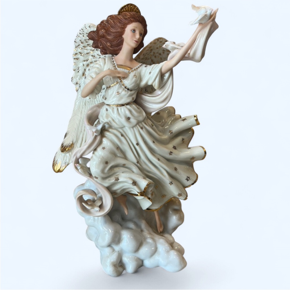 Lenox Angel Sculpture with Gold and White Details